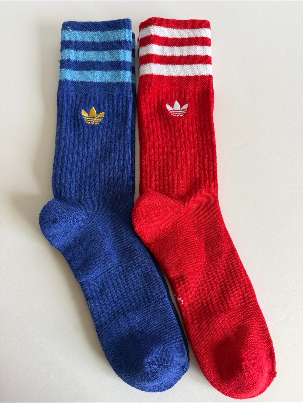 ADIDAS | 2 Pair Crew Socks SZ - Large